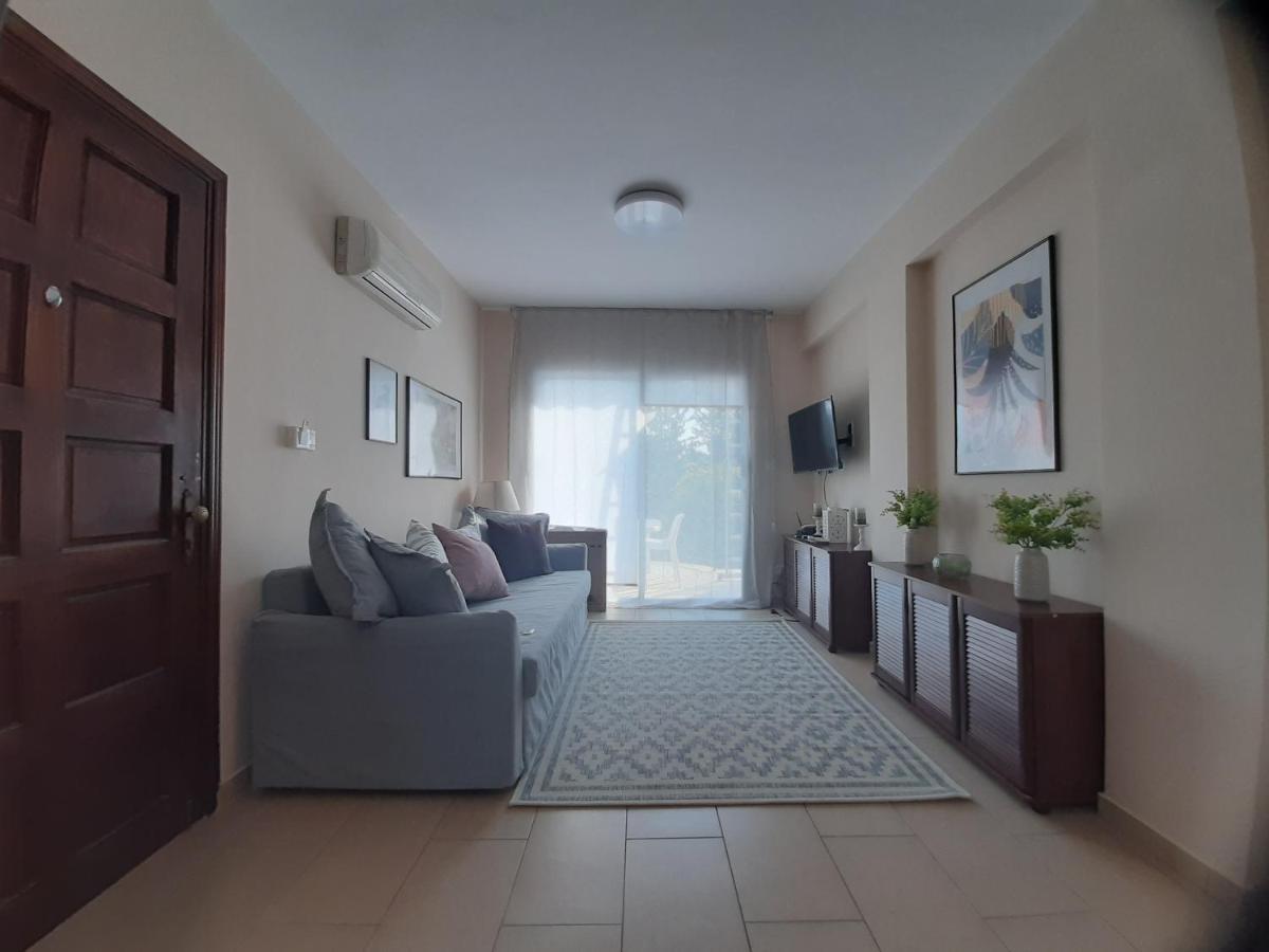 Maya*S Comfortable Apartment! Paphos ภายนอก รูปภาพ