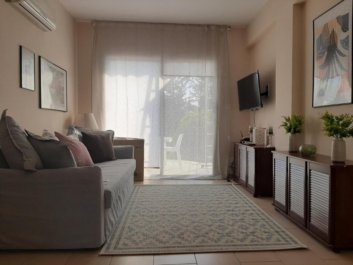 Maya*S Comfortable Apartment! Paphos ภายนอก รูปภาพ